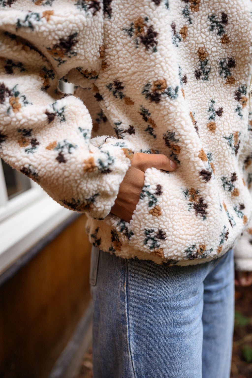 Emma | Fleece Ecru Floral