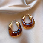 Lilly | Retro U-shaped Geometric Earrings made of Brown Resin for Women